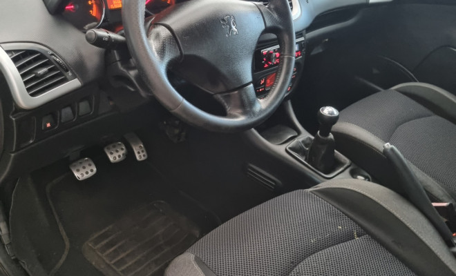 Peugeot 207 Sedan Passion XS 1.6 Flex 16V 4p 2010 Flex-2