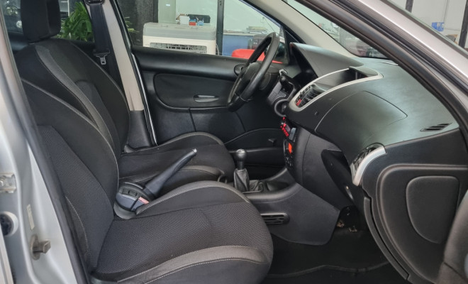 Peugeot 207 Sedan Passion XS 1.6 Flex 16V 4p 2010 Flex-7