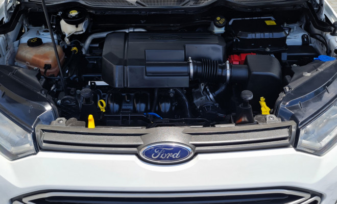 Ford Ecosport SE 2017 2.0 automática em ótimo estado-8