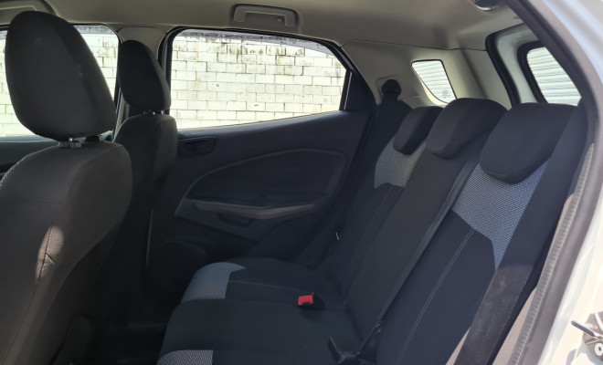 Ford Ecosport SE 2017 2.0 automática em ótimo estado-5
