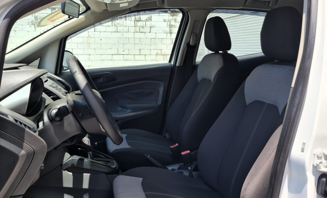Ford Ecosport SE 2017 2.0 automática em ótimo estado-6
