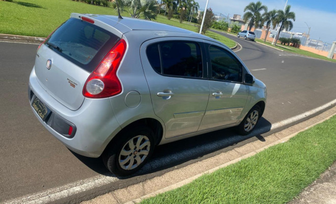 Fiat Palio ATTRA./ITÁLIA 1.4 EVO F.Flex 8V 5p 2013 Flex-2