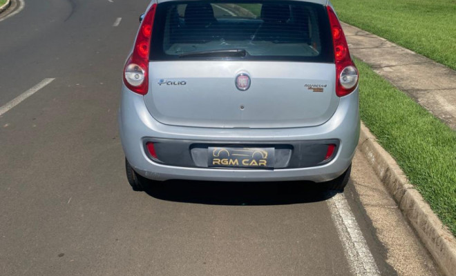 Fiat Palio ATTRA./ITÁLIA 1.4 EVO F.Flex 8V 5p 2013 Flex-3