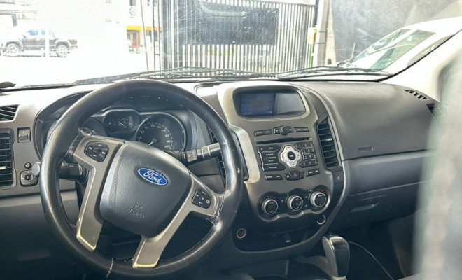 Ford Ranger Limited 3.2 20V 4x4 CD Aut. Dies. 2014 Diesel-8