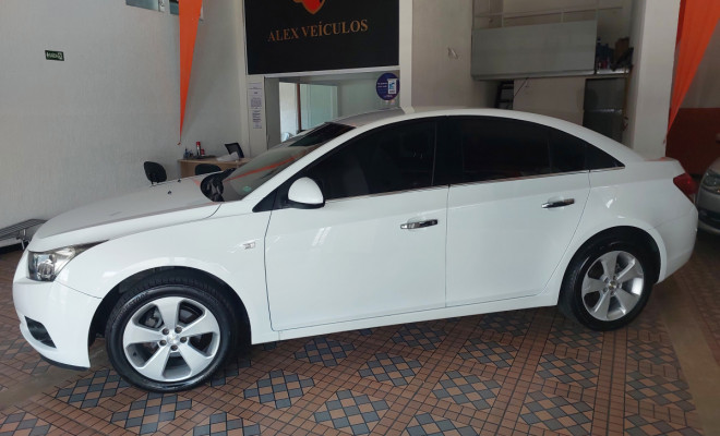 GM - Chevrolet CRUZE LT 1.8 16V FlexPower 4p Aut. 2014 Flex-4