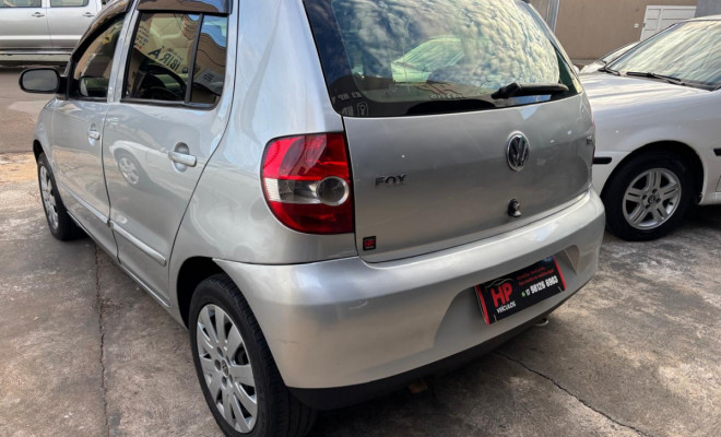 VW - VolksWagen Fox Plus 1.6Mi/ 1.6Mi Total Flex 8V 4p 2009 Flex-4