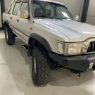 Toyota Hilux CD SR 4x4 3.0 8V 116cv TB Diesel 2002 Diesel-0