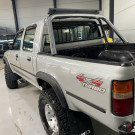 Toyota Hilux CD SR 4x4 3.0 8V 116cv TB Diesel 2002 Diesel-5