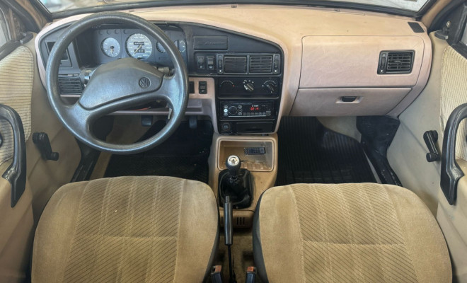 VW - VolksWagen Apolo GL 1.8 1992 Gasolina-3