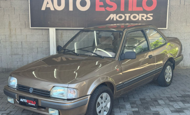 VW - VolksWagen Apolo GL 1.8 1992 Gasolina-0