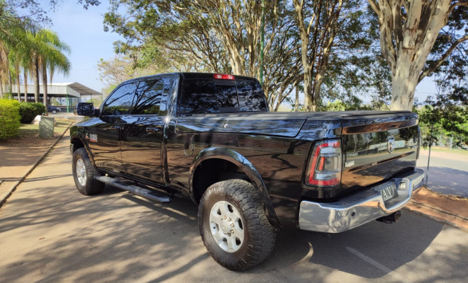 RAM 2500 LARAMIE  6.7 TDI  CD 4x4 Diesel 2016 Diesel-2