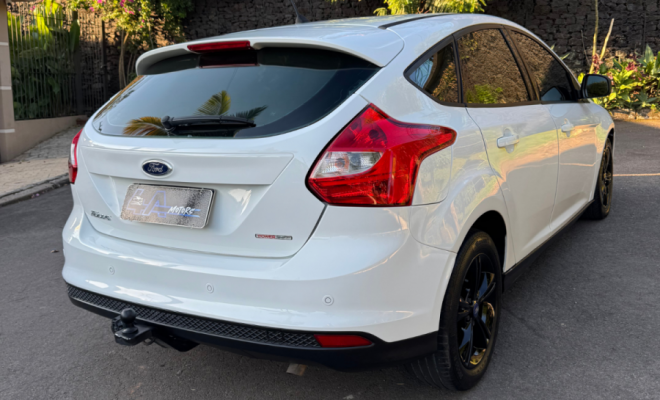 Ford Focus 1.6 S/1.6 SE Flex 16v 5p Aut 2015 Flex-11