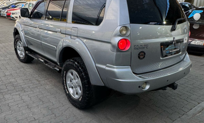 Mitsubishi Pajero Sport HPE 2.5 4x4 Diesel Aut. 2007 Diesel-2
