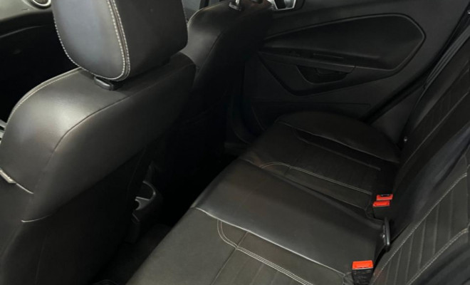 Ford Fiesta Titanium 1.0 12V EcoBoost Automático 2017-4