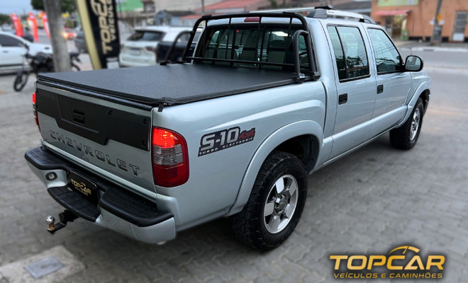 GM - Chevrolet S10 Pick-Up Exec. 2.8 4x4 CD TB Int.Dies 2011 Diesel-2