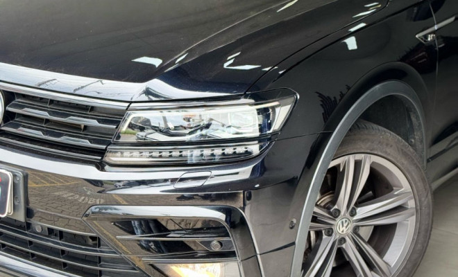 VW - VolksWagen TIGUAN Allspac R-Line 350 TSI 2.0 4x4 2021 Gasolina-0
