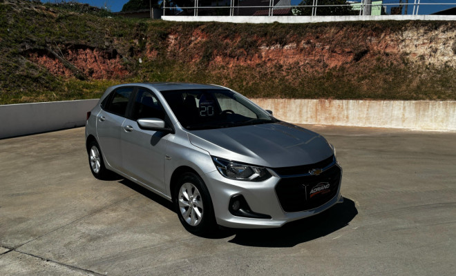 ONIX HATCH LT 1.0 TURBO AUTOMÁTICO 2020-9