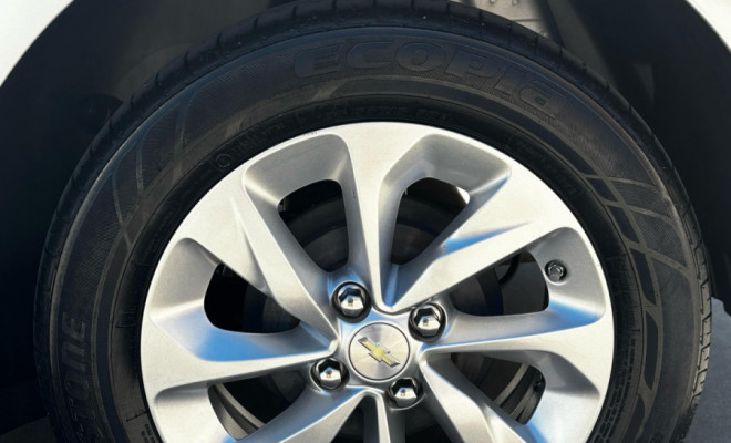 ONIX HATCH LT 1.0 TURBO AUTOMÁTICO 2020-3