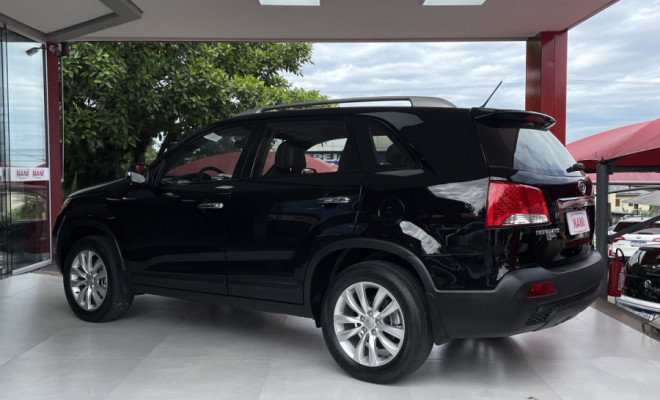 Kia Motors Sorento 5 LUGARES 2.4 16V 4x2 Aut. 2012 Gasolina-3