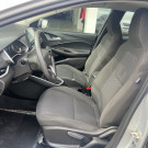 GM - Chevrolet ONIX HATCH LT 1.0 12V TB Flex 5p Aut. 2023 Flex-8