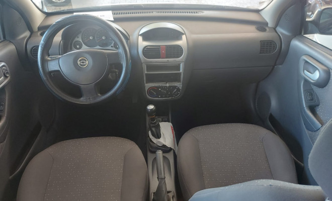 GM - Chevrolet Corsa Hat. Premium 1.4 8V ECONOFLEX 5p 2009 Flex-3