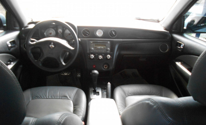 Mitsubishi Airtrek 2.4 16V 163cv/ 136cv 4x4 5p Aut. 2008 Gasolina-4