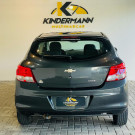 GM - Chevrolet ONIX HATCH Joy 1.0 8V Flex 5p Mec. 2017 Flex-3