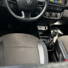 Renault KWID Intense 1.0 Flex 12V 5p Mec. 2023 Flex-9