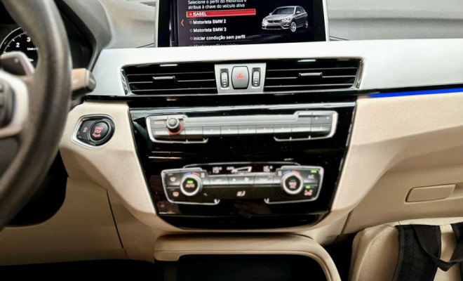 BMW X1 SDRIVE 20i 2.0/2.0 TB Acti.Flex Aut. 2021 Flex-12
