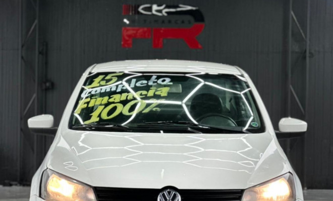 VW - VolksWagen VOYAGE 1.0/1.0 City Mi Total Flex 8V 4p 2015 Flex