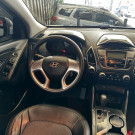 Hyundai ix35 2.0 16V 170cv 2WD/4WD Aut. 2012 Gasolina-6