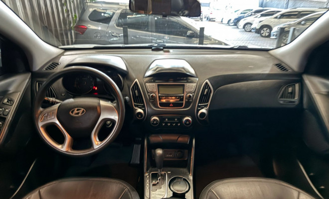 Hyundai ix35 2.0 16V 170cv 2WD/4WD Aut. 2012 Gasolina-5