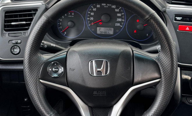 HONDA CITY LX 1.5 AUT. 2017 – CONFORTO E EFICIÊNCIA!-4