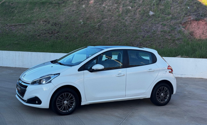 208 Allure 1.6 Automático 2017 — ELEGÂNCIA, CONFORTO E PERFORMANCE!-11