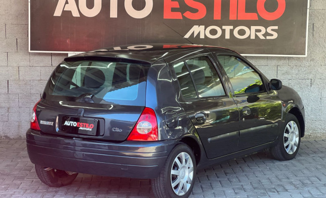 Renault Clio RL/ JP/Auth.1.0/1.0 Hi-Power 16V 5p 2003 Flex-2