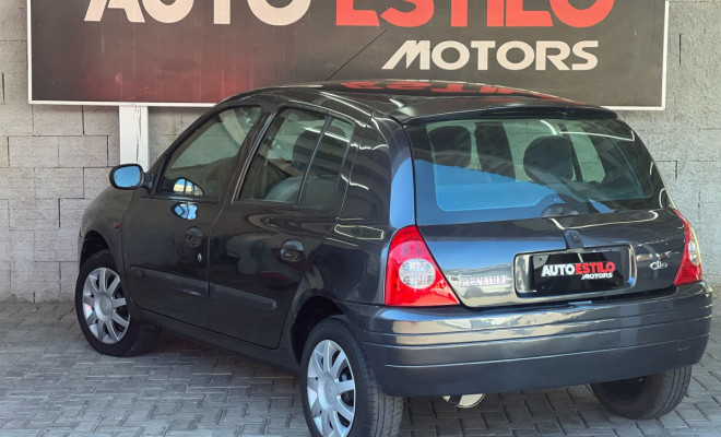 Renault Clio RL/ JP/Auth.1.0/1.0 Hi-Power 16V 5p 2003 Flex-1