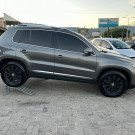 VW - VolksWagen TIGUAN 2.0 TSI 16V 200cv Tiptronic 5p 2015 Gasolina-15