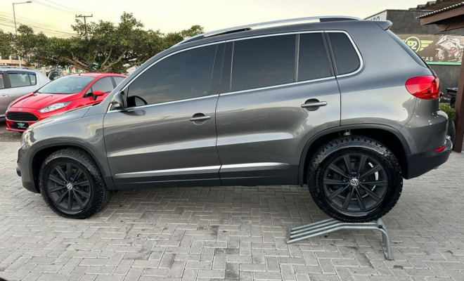 VW - VolksWagen TIGUAN 2.0 TSI 16V 200cv Tiptronic 5p 2015 Gasolina-14