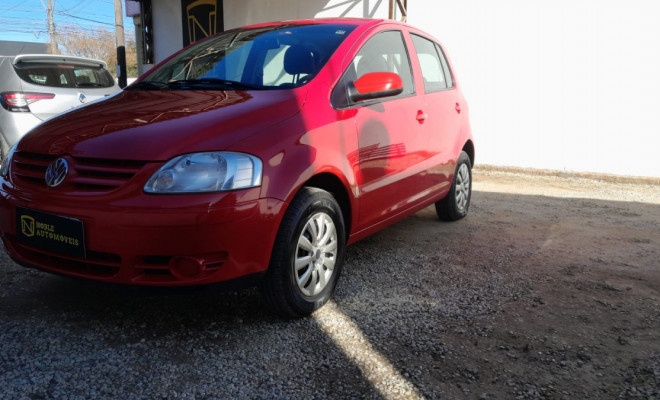 VW - VolksWagen Fox Plus 1.0Mi/ 1.0Mi Total Flex 8V 4p 2004 Flex