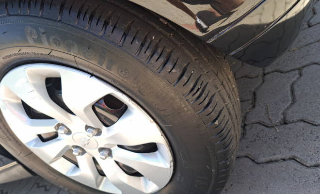 GM - Chevrolet ONIX HATCH Joy 1.0 8V Flex 5p Mec. 2018 Flex-8