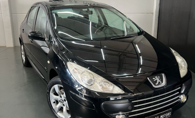 Peugeot 307 Presence 2.0 Flex 16V 5p Aut. 2010 Flex-1