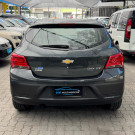 GM - Chevrolet ONIX HATCH LTZ 1.4 8V FlexPower 5p Mec. 2017 Flex-4