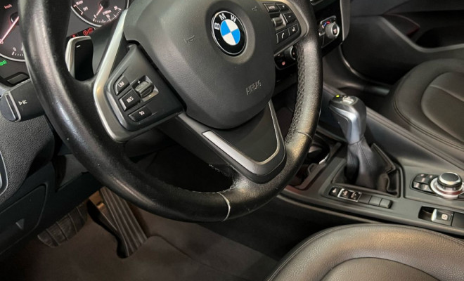 BMW X1 SDRIVE 20i 2.0/2.0 TB Acti.Flex Aut. 2016 Flex-4