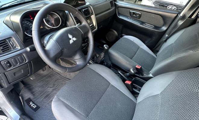 Mitsubishi Pajero TR4 2.0/ 2.0 Flex 16V 4x4 Mec. 2012 Flex-9