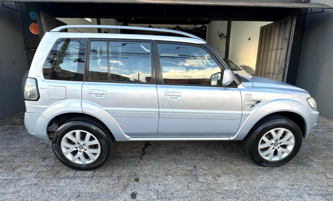 Mitsubishi Pajero TR4 2.0/ 2.0 Flex 16V 4x4 Mec. 2012 Flex-6