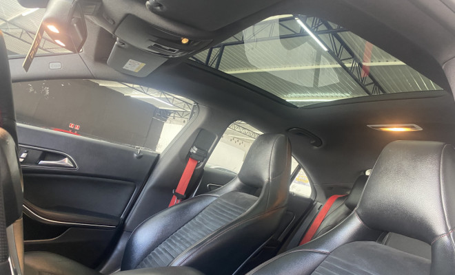 Mercedes-Benz CLA-250 Sport 4MATIC 2.0 16V 211cv Aut. 2015 Gasolina-7