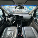 GM - Chevrolet Zafira Elegance 2.0 MPFI FlexPower 8V 5p 2009 Flex-9