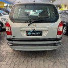 GM - Chevrolet Zafira Elegance 2.0 MPFI FlexPower 8V 5p 2009 Flex-3