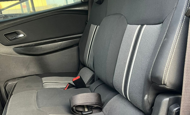 GM - Chevrolet SPIN ACTIV 1.8 8V Econo. Flex 5p Aut. 2015 Flex-5