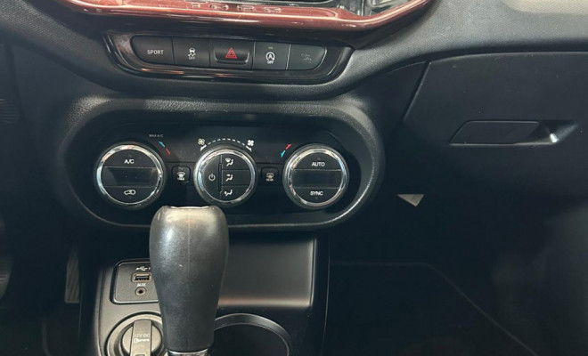 Fiat Toro Freedom 1.8 16V Flex Aut. 2020 Flex-8